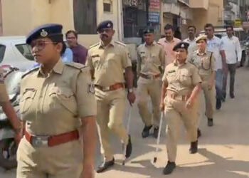 વડોદરા પોલીસે 331 જણાને રાઉન્ડ અપ કર્યા, આચાર સંહિતા બાદ દારૃના 197 કેસઃડ્રિન્ક એન્ડ ડ્રાઇવના 27 કેસ…