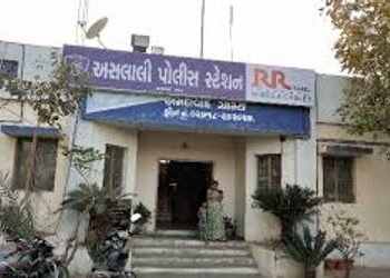 અસલાલી સ્થિત ગોડાઉનમાંથી ૪૪ લાખની કિંમતના પાન મસાલાની ચોરી | aslali police reported theivery case of…