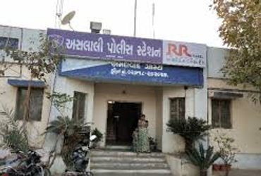 અસલાલી સ્થિત ગોડાઉનમાંથી ૪૪ લાખની કિંમતના પાન મસાલાની ચોરી | aslali police reported theivery case of…