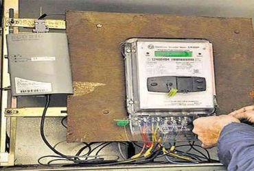 દેવભૂમિ દ્વારકા જિલ્લાના ભાટિયા ગામ પાસે આવેલી હાઇવે હોટલમાંથી મસમોટી વિજ ચોરી પકડાઈ : 23 લાખનું બિલ…