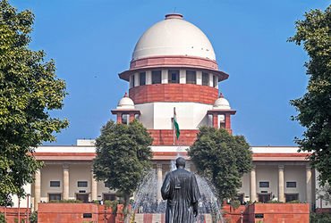 ગુજરાત સ્થાનિક સ્વરાજની ચૂંટણી: OBC અનામત મુદ્દે આવતીકાલે સુપ્રીમ કોર્ટમાં નિર્ણાયક સુનાવણી | gujara…