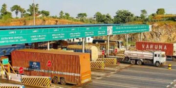 આજથી નેશનલ હાઈવે પર રોકડમાં ટોલ વસૂલી બંધ, ફાસ્ટ ટેગ નહીં હોય તો આ રીતે 25% વધુ ટોલ ચૂકવવો પડશે | no…