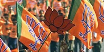 ખેડા ભાજપમાં મોટું ગાબડું, કઠલાલના પૂર્વ ધારાસભ્ય સહિત 200 કાર્યકરો કોંગ્રેસમાં જોડાયા | Big Blow to…