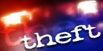 ચોરીની બાઇક લઇને ફરતા ચોરને પકડવામાં પોલીસ નિષ્ફળ | Police fail to catch thief roaming around with s…