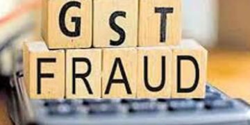 60 લાખની છેતરપિંડીમાં ‘આપ’ના સૌરાષ્ટ્રના પ્રભારી સહિત 2ની અટક | 2 arrested including AAP’s Saurashtr…