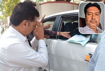 અમદાવાદ: ધોળકા શહેર કોંગ્રેસ પ્રમુખ દિનેશ મકવાણાનું રાજીનામું, ભાજપ સાથે સાઠગાંઠ ધરાવતા લોકોને ટિકિટ…