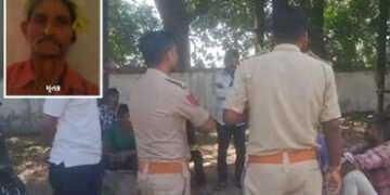 છોટા ઉદેપુર: કોળી ગામે વૃદ્ધની કુહાડીના ઘા મારી કરપીણ હત્યા! આરોપી ફરાર | 65 Year Old Man Found Dead…