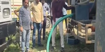 નંદેશરી જીઆઈડીસીમાં વરસાદી નાળામાં જોખમી કેમિકલનો નિકાલ, બે ટેન્કર ઝડપાયા, GPCBએ સેમ્પલ લઈ તપાસ હાથ …