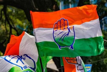 વડોદરાના વોર્ડ નં.15માં કોંગ્રેસના ઉમેદવાર રાજેન્દ્ર બારોટનું નામ મતદાર યાદીમાં નહીં હોવાથી ઉમેદવારી…