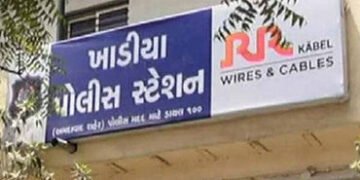 અમદાવાદીઓ સાવધાન! સારંગપુરમાં બંધ મકાનના તાળા તૂટ્યા, સોના-ચાંદીના ઘરેણા લઈ તસ્કરો ફરાર | House Brea…