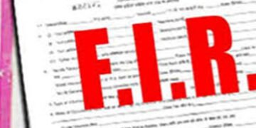 આજવારોડ પર દારૃ પીને મર્સિડીઝ કાર ચલાવતા વેપારીએ દંપતીને અડફેટે લીધું | On Aajwar Road Drunk busines…