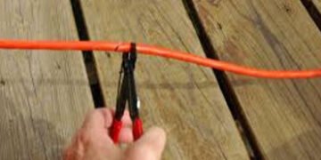 વીજ કંપની ટીમ ઉપર પથ્થર મારો કરતા કર્મચારી ઘાયલ | Emon chon angangen ewe kompenien karak a feiengau …