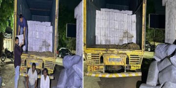 ઘાસના ભૂસાની આડમાં દારૂની હેરાફેરી : મહારાષ્ટ્રથી ગુજરાતમાં ઘૂસાડાતા દારૂ ભરેલું કન્ટેનર કરજણ પાસે ઝ…