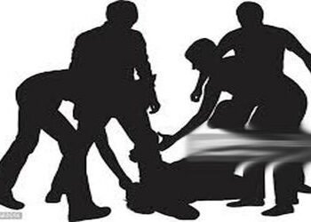 દંપતી પર સાસુ સસરા સહિત ચાર લોકોનો હુમલો | Couple attacked by four people including in laws