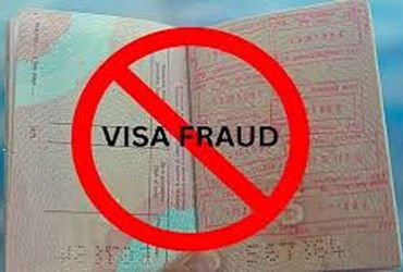 પોરબંદરમાં વિદેશ મોકલવા અને વર્ક વિઝાની લાલચ આપી 12 લોકો સાથે ઠગાઇ | 12 people cheated in Porbandar …