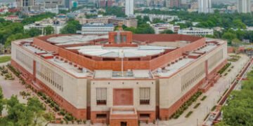 મહિલા અનામત અને સીમાંકન બિલ મુદ્દે મોદી સરકાર સામે વિપક્ષનો પડકાર, સમજો સંસદની નંબરગેમ | Nari Shakti…