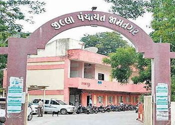 જામનગર જિલ્લામાં સ્થાનિક સ્વરાજ્યની ચૂંટણીમાં ઉમેદવારી પત્ર પરત ખેંચવાને સમય મર્યાદા બાદ ચિત્ર સ્પષ્…