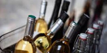 રાણપુરના બોડિયા ગામે રહેણાંકી મકાનમાંથી દારૃ ઝડપાયો | Liquor seized from a residential building in B…