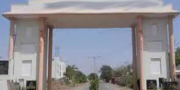 શામળદાસ કોલેજ પાસે બનાવેલ નવો ગેટ બંધ રહેતા રાહદારીઓને અડચણ | New gate near Shamaldas College closed…