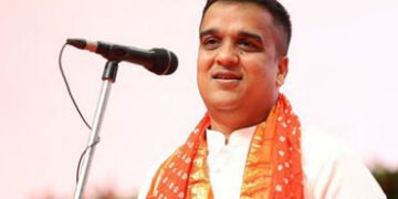 વડોદરામાં પંજો અભેરાઈએ, ઝાડુના સુપડાં સાફ: હર્ષ સંઘવી | In Vadodara the claws are clean the broom ha…