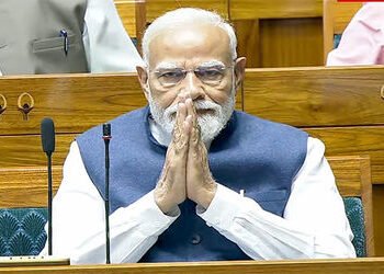 વિપક્ષ બિલોને પસાર કરાવે તો, ફોટો છપાવી ક્રેડિટ આપવા તૈયાર : મોદી | Ready to print photos and give c…