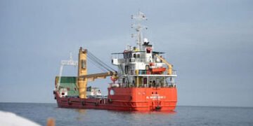 હોર્મુઝ પર અમેરિકાની નાકાબંધીએ ચીન અને ભારત પર દબાણ વધાર્યું | US blockade of Hormuz increases press…