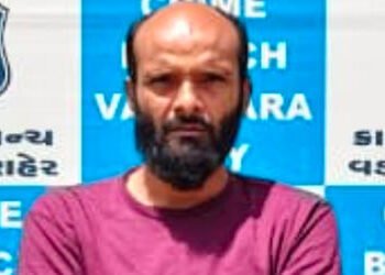 યાકુતપુરા વિસ્તારમાં બે ભાઇઓ પર હુમલાના બનાવમાં બિચ્છુ ગેંગનો અશફાક પકડાયો | Ashfaq of Bicchu gang a…