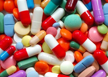 યુરિનરી ટ્રેક ઈન્ફેક્શનની સારવાર માટેની એન્ટિબાયોટિક દવાઓની અસર ઘટી ગઈ | antibiotic ineffective urin…