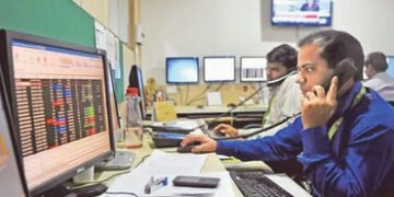 ડીલર-આધારિત શેર ટ્રેડિંગ ઘટીને 25 ટકા | Dealer based share trading drops 25 percent