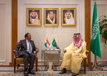 જે દેશમાં પાકિસ્તાની ફાઈટર જેટ તહેનાત છે ત્યાં અચાનક પહોંચ્યા અજિત ડોભાલ, ટોચના નેતાઓ સાથે હાઈલેવલ બ…