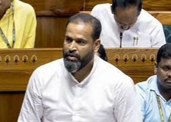 મુંબઇમાં કારચાલક પર હુમલાના બનાવમાં પૂર્વ ક્રિકેટર અને સાંસદ યુસુફ પઠાણના સસરા સહિત ત્રણની ધરપકડ | F…