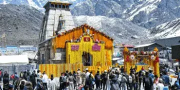 કેદારનાથના કપાટ ખૂલ્યા: મંદિર પરિસરમાં મોબાઈલ-રીલ્સ પર પ્રતિબંધ, જાણો નવા નિયમો | Kedarnath Temple O…