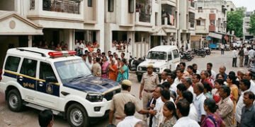 અમદાવાદ: મેમનગરના સામ્રાજ્ય ફ્લેટમાં વૃદ્ધનો લોહીલુહાણ મૃતદેહ મળતા સનસનાટી, હત્યાની આશંકા | ahmedaba…