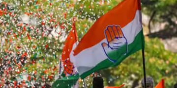 વડોદરાના વોર્ડ નં.16માં કોંગ્રેસના ઉમેદવાર ચંદ્રકાંત શ્રીવાસ્તવના સમર્થનમાં 150 જેટલા રહીશો કોંગ્રેસ…