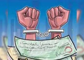 ભાવનગરના શખ્સને ચેક રિટર્નના 2 કેસમાં 1-1 વર્ષની સજા | Bhavnagar man sentenced to 1 year in 2 cases …