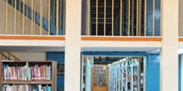 કાચની લાઇબ્રેરી તરીકે ઓળખાતું સાર્વજનિક પુસ્તકાલય ડિજિટલ યુગ તેમજ સોશિયલ મીડિયા વચ્ચે પુસ્તકોના વાચક…