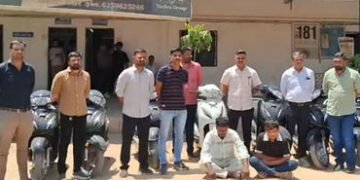 અમદાવાદ: નિકોલમાં હોન્ડાના ગોડાઉનમાંથી 31 એક્ટિવા ચોરીનો ભેદ ઉકેલાયો, પોલીસે આરોપીઓને ઝડપી પાડ્યા | …