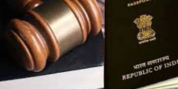 કોર્ટમાં જમા કરેલો પાસપોર્ટ ખોવાઇ ગયો છે કહી નવો બનાવી દંપતી વિદેશ ફરી આવ્યું | Couple returns abroa…