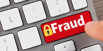 વિદ્યાલયના ગૃહપતિની ઓળખ આપી બે શખ્સે વિદ્યાર્થી સાથે છેતરપિંડી આચરી | Two men impersonated the schoo…