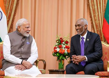 સંકટની ઘડીમાં ભારત માલદીવ્સની વહારે આવ્યું, મુઈજ્જુ સરકારને 30 અબજ રૂપિયાની કરી મદદ | India Grants ₹…