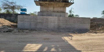 ડભોઈ-છોટાઉદેપુર સેક્શનમાં બ્રિજનું સમારકામ કરાયું | Bridge repaired in Dabhoi Chotaudepur section