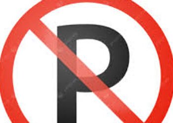 પોલિટેકનિક અને દશરથ ગામ નજીક રોડ પર નો પાર્કિંગ | No parking on the road near Polytechnic and Dashra…