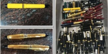 અમદાવાદ એરપોર્ટથી વિશ્વની સૌથી મોંઘી પેનનો જથ્થો ઝડપાયો, જાપાનથી આવેલા મુસાફરની પુછપરછ | Luxury Pens…