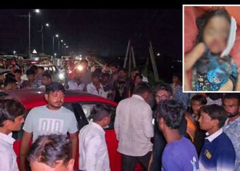 જામનગરના કાલાવડ નાકે પૂરપાટ દોડતી કારે બાઈકને અડફેટે લીધું, 5 વર્ષની બાળકીનું મોત, દંપતી ગંભીર | Jam…