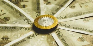 8મું પગાર પંચ: કેન્દ્રીય કર્મચારીઓ માટે ખુશખબર, લઘુતમ પગાર ₹18,000થી વધીને ₹69,000 થવાની શક્યતા | 8t…