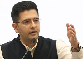 ટોક્સિક વાતાવારણને કારણે…: રાતોરાત લાખો ફોલોઅર્સ ગુમાવ્યા બાદ રાઘવ ચઢ્ઢાનું ‘Gen Z’ ડેમેજ કંટ્રોલ …