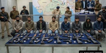 દિલ્હીમાં મોટું આતંકી કાવતરું નિષ્ફળ! 18 અત્યાધુનિક હથિયારો સાથે 9 શખ્સોની ધરપકડ, ISI કનેક્શનની તપાસ…