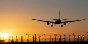 એરલાઇન કંપનીઓને તત્કાળ મદદ નહિ કરાય તો તાળા મારવા પડશે | Airline companies will have to go on lockdo…