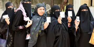 જ્યાં 38% મુસ્લિમ મતદાર ત્યાં ભગવા લહેરના સંકેત, પૂર્વોત્તરના ચાણક્યએ કર્યો ચમત્કાર! | Assam Exit Po…