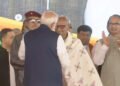 માખણલાલ સરકાર કોણ છે? PM મોદીએ જાહેર મંચ પર શુભેન્દુના શપથ સમારોહમાં એમના ચરણસ્પર્શ કર્યા | PM Modi …